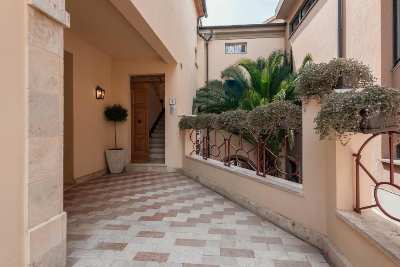 Palazzo Degli Archi Διαμέρισμα Σαν Βιντσέντσο Εξωτερικό φωτογραφία